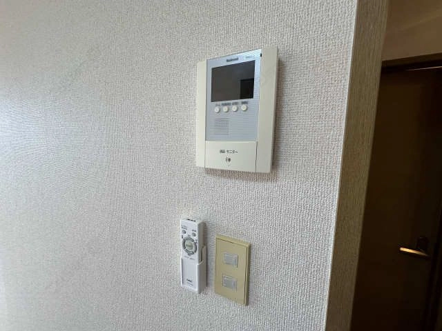 モニター付きインターホン