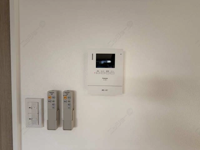 モニター付きインターホン