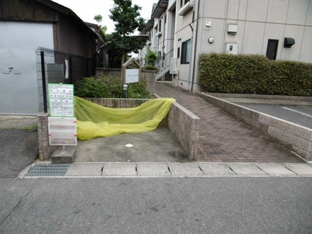 ゴミステーション