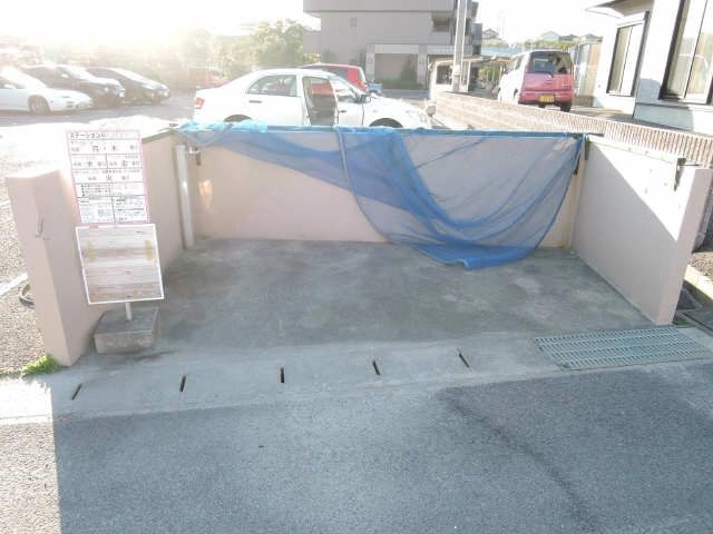 ゴミステーション