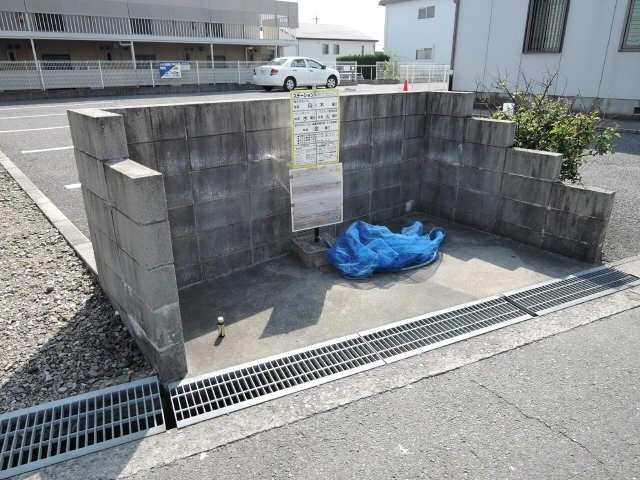 ゴミステーション