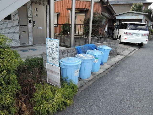 ｆゴミ捨て場
