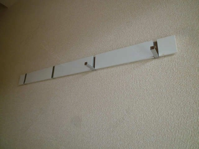 玄関壁掛けハンガー