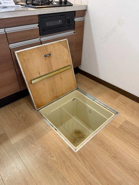 床下収納