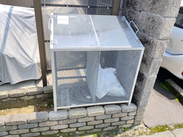 敷地内ゴミ置き場