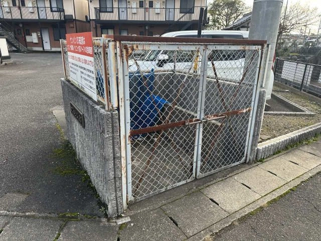 ゴミ置き場