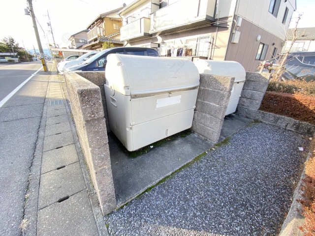 ゴミ置場