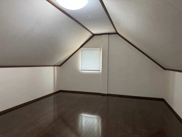 屋根裏