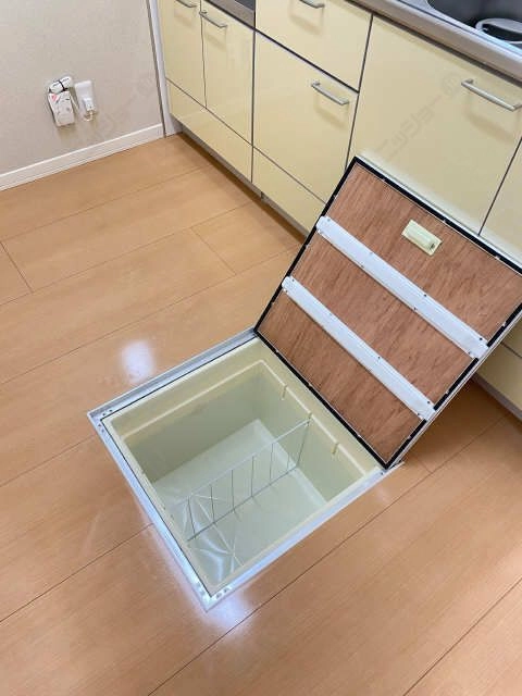 床下収納