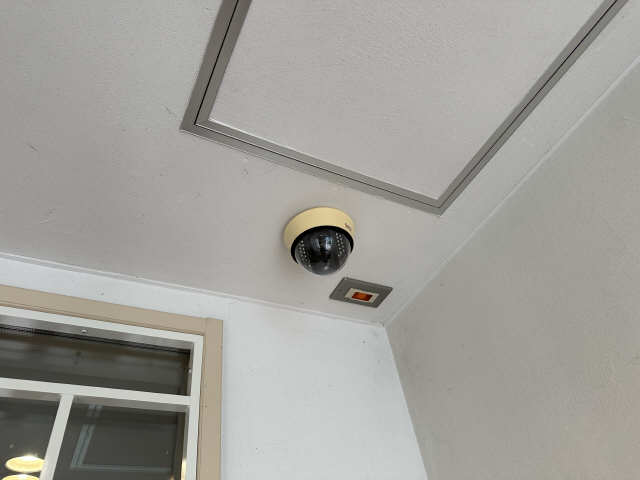防犯カメラ