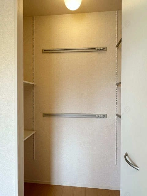 ウォークインクローゼット