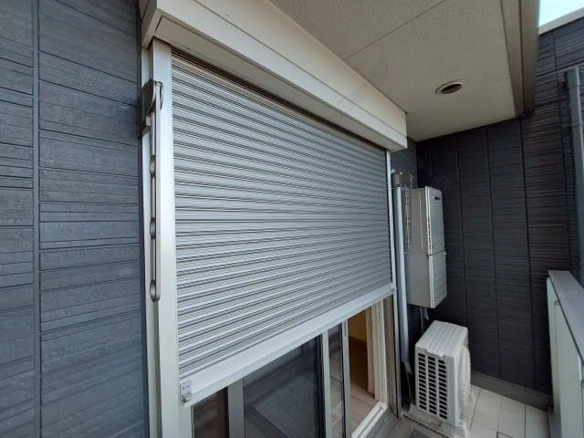 シャッター雨戸