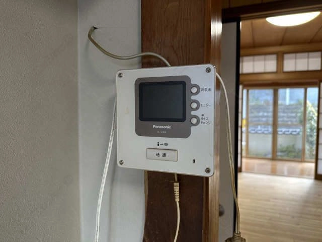 モニター付きインターホン