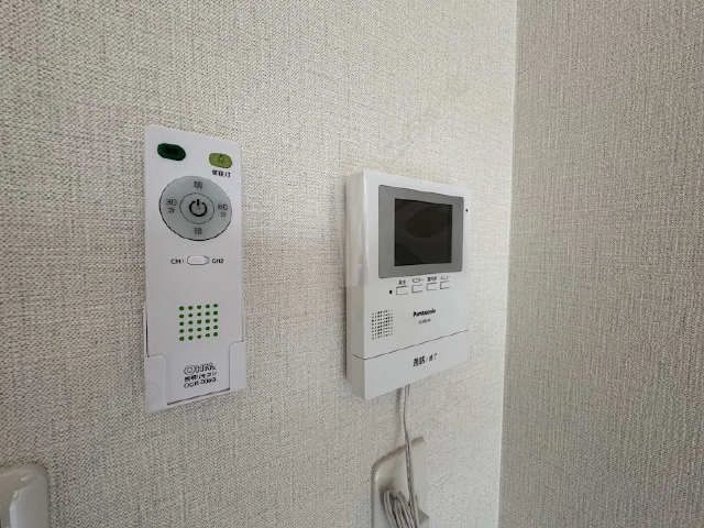 モニター付きインターホン