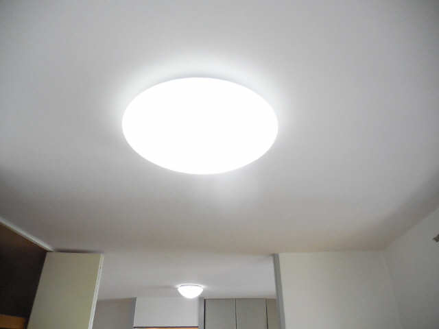 設備（照明器具）