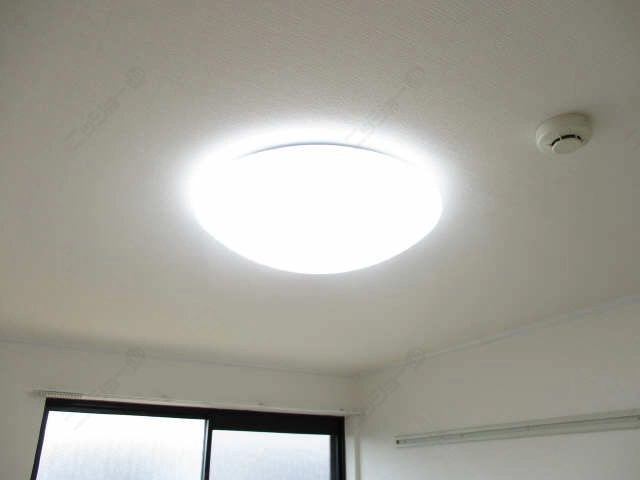 設備(照明器具)