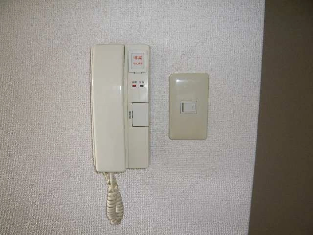  インターホン