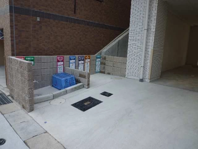 ごみ集積場