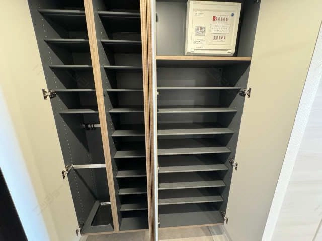 シューズBOX