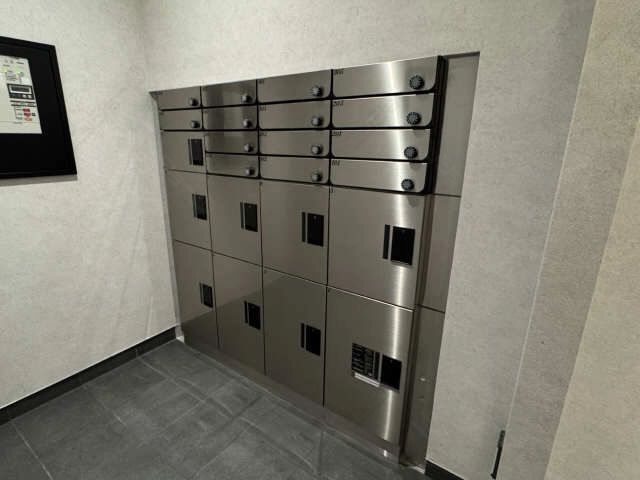 集合ポスト・宅配ボックス