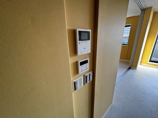 モニター付きインターホン