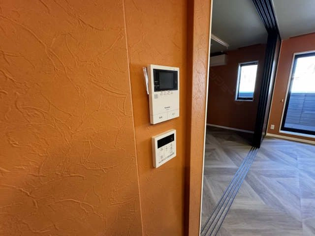 モニター付きインターホン