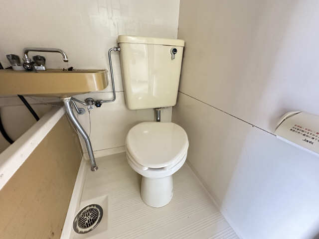 WC