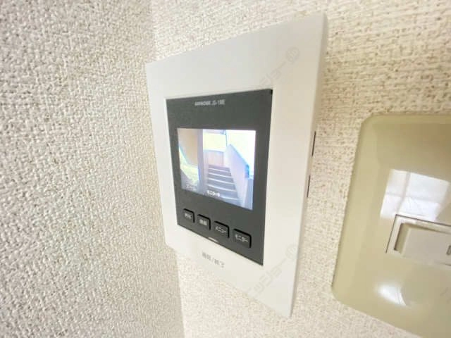 モ  ニター付きインターホン