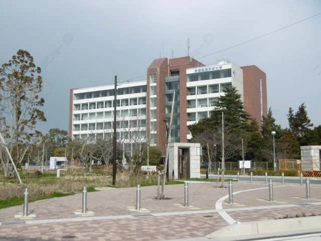 鈴鹿医療科学大学白子