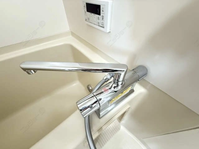 混合栓水