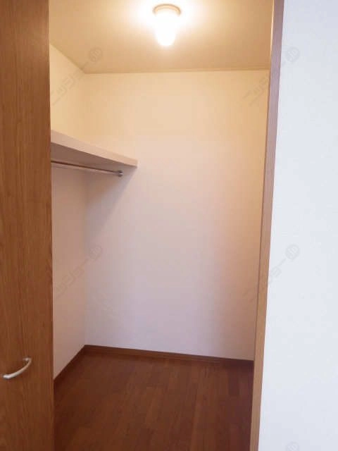 ウォークインクローゼット