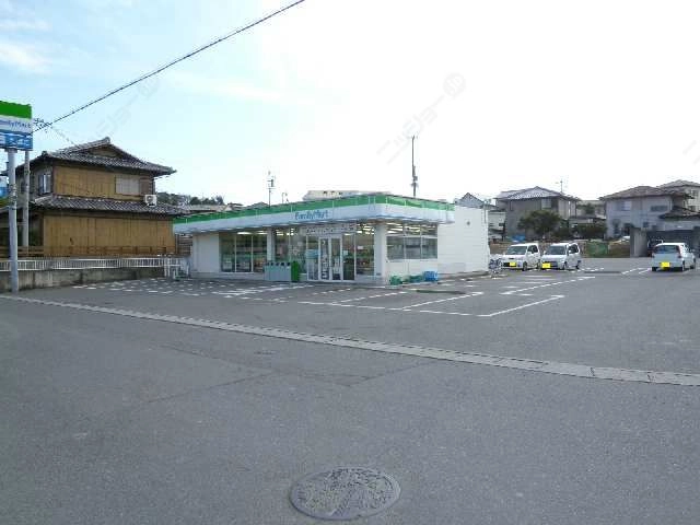 FM鈴鹿ひばりヶ丘店