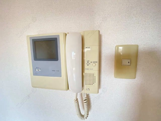 モニター付きインターホン