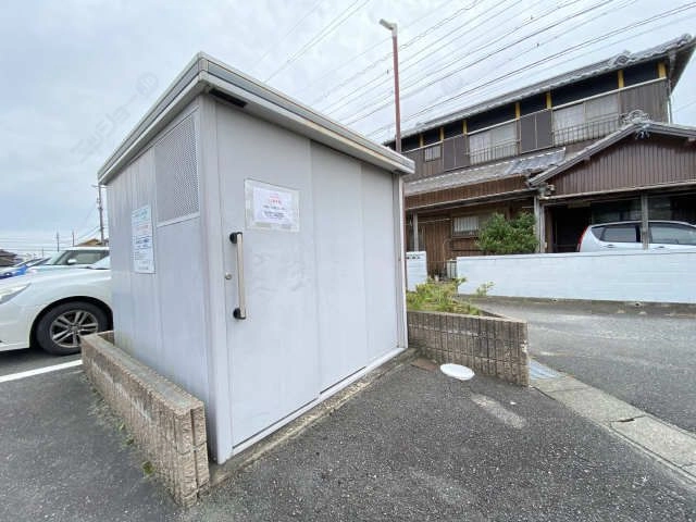 ゴミ置き場