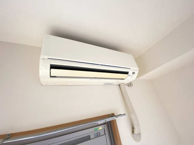 エアコン（リビング）