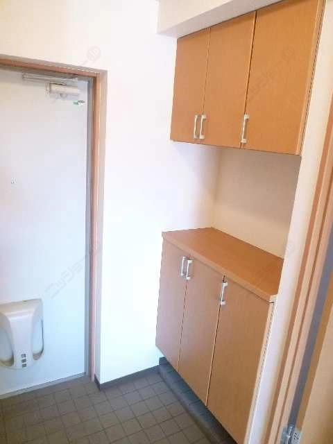 シューズボックス