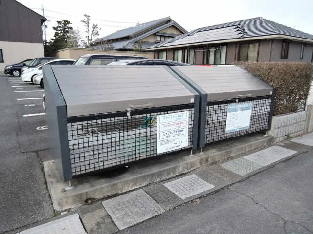 ゴミ置き場