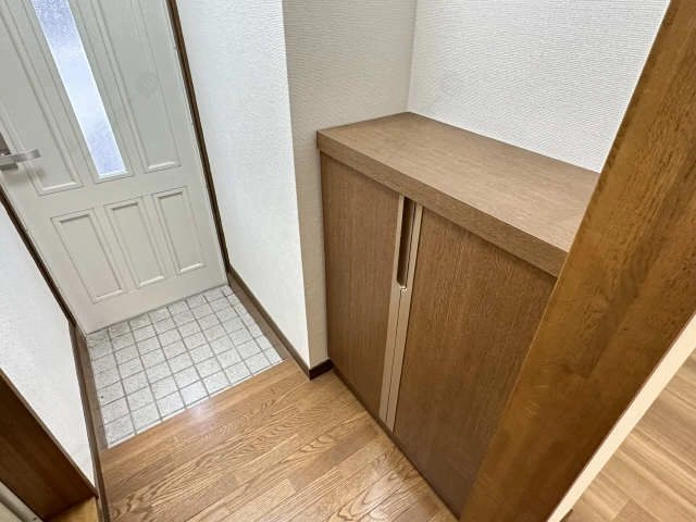 シューズボックス