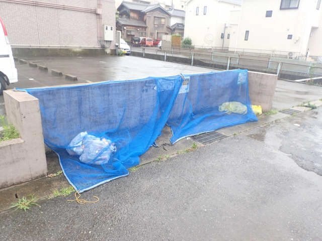 ゴミステーション