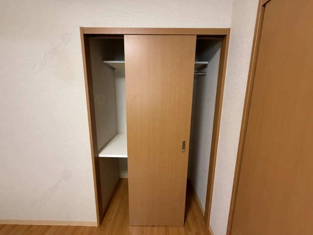 洋室収納