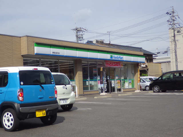 ファミリーマート