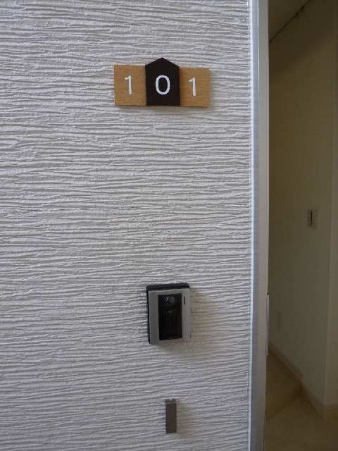 ﾓﾆﾀｰｲﾝﾀｰﾎﾝ