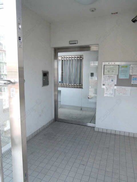 エントランスホール