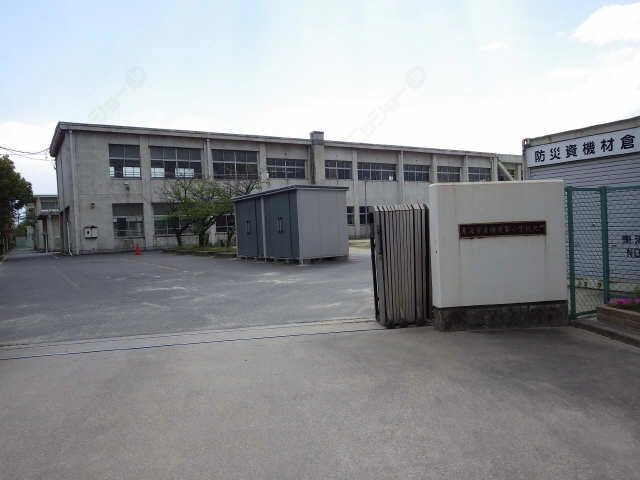 横須賀小学校