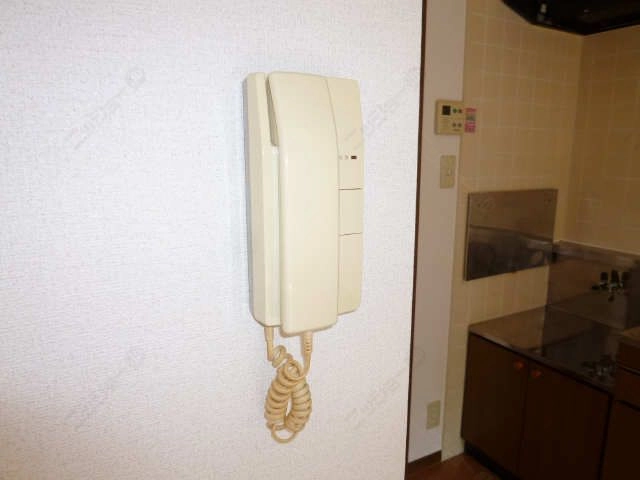 インターホン