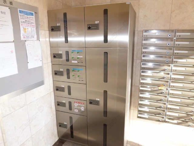 宅配ボックス