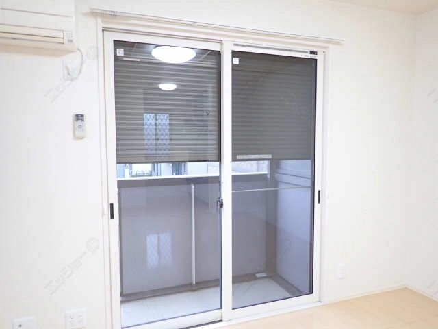 シャッター雨戸