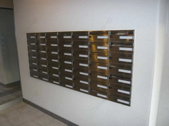 集合ポスト（投函口）