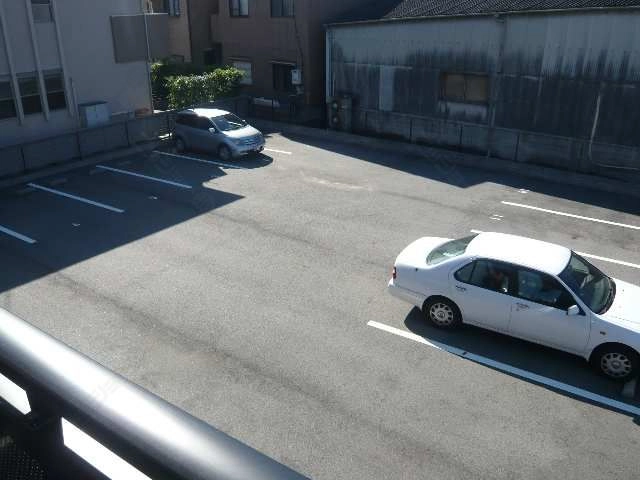 駐車場（Ⅰ棟側
