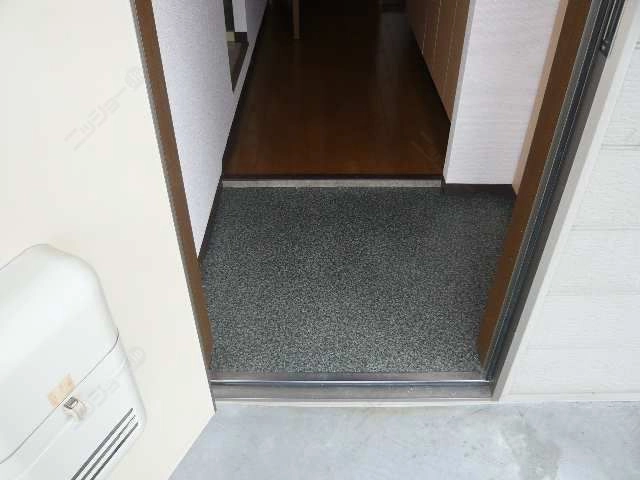 玄関内